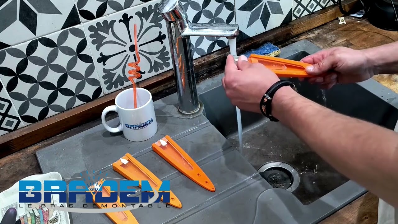 Étape 1 : démontage du bras